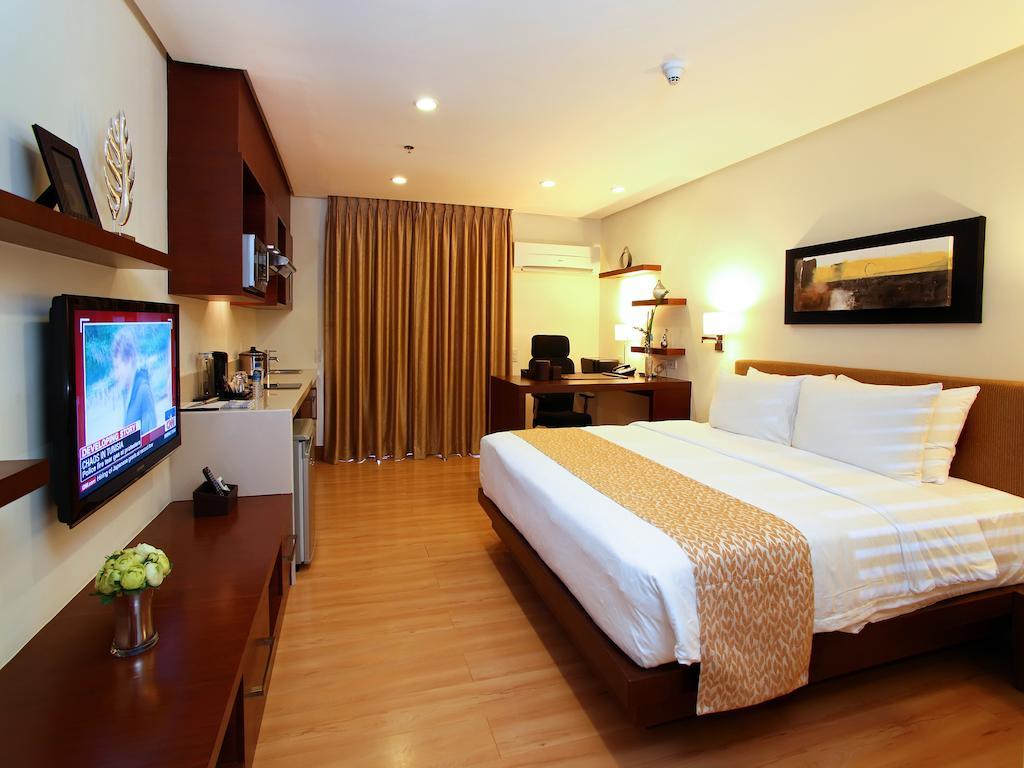 Parque Espana Residence Hotel Muntinlupa City Exteriör bild